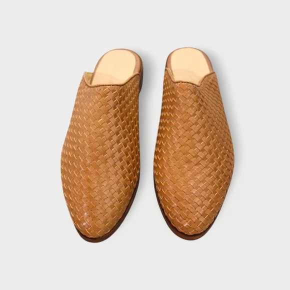Nisolo Women's 8.5 Brown Ama Woven Mule Brandy Leather Flat Mules Slip On Shoes - Picture 3 of 11